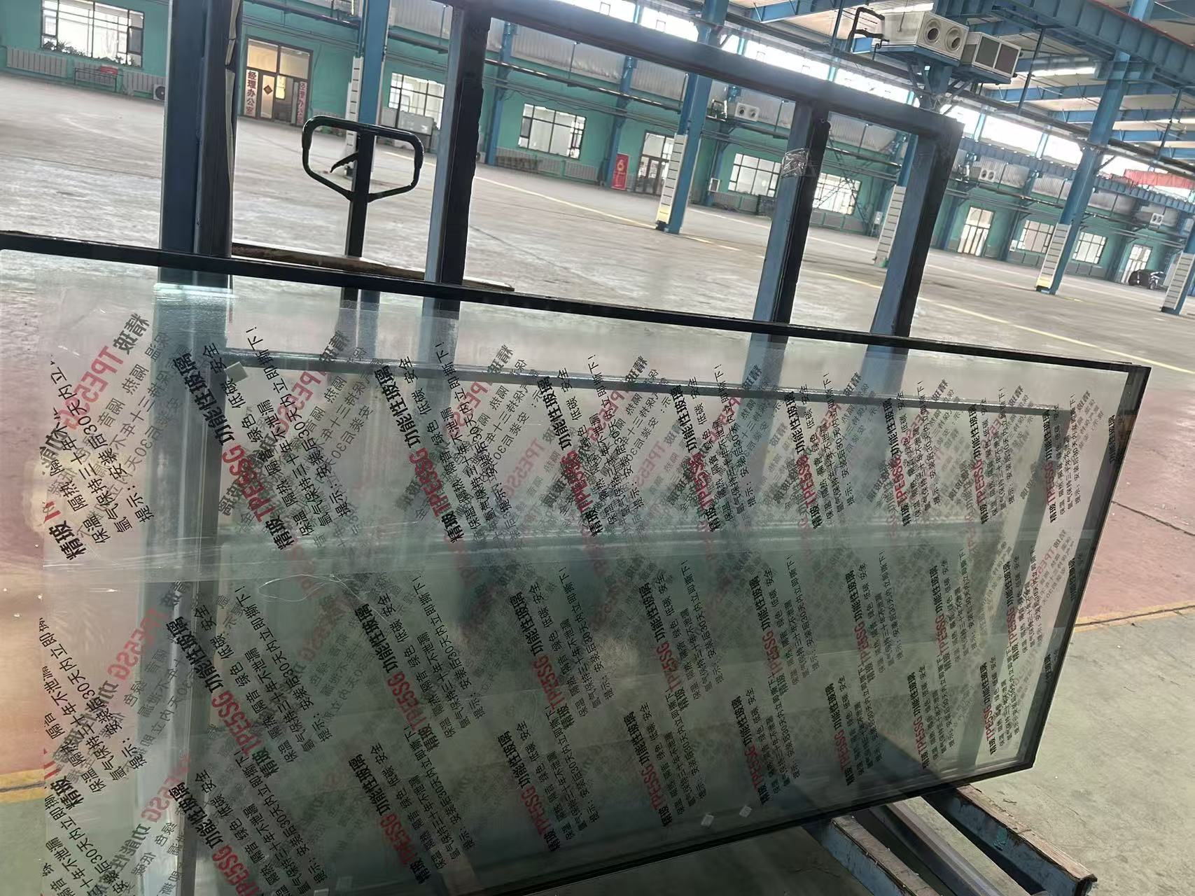 亳州市玻璃源头工厂幕墙节能玻璃 - 方案